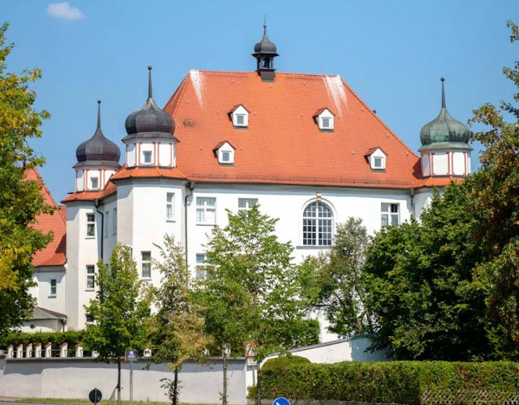 Seniorenzentrum Schloss Fellheim, Germany